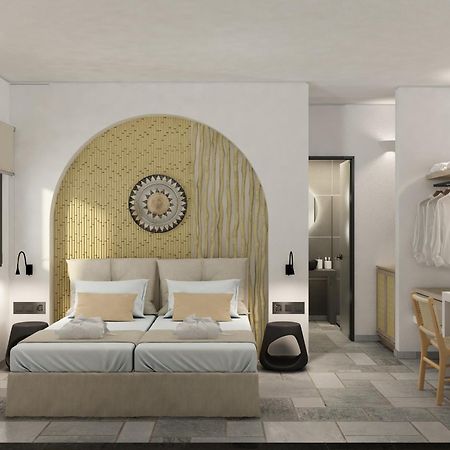 Omilos Beachfront House Parikia  Exterior photo