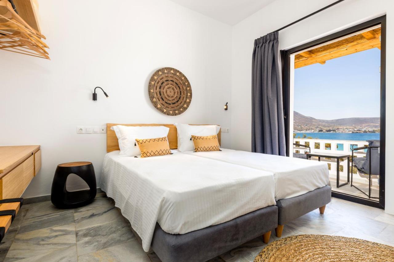 Omilos Beachfront House Parikia  Exterior photo